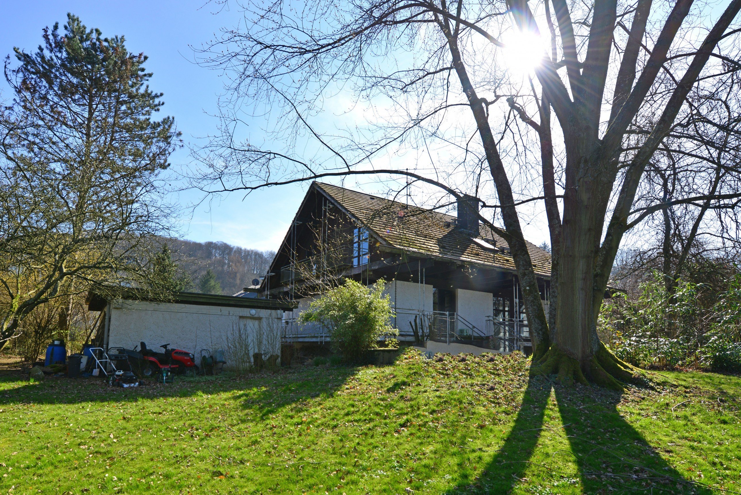 Foto Einzigartiges Einfamilienhaus auf park�hnlichem Grundst�ck