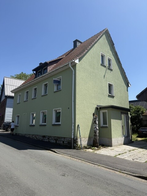 Au�enansicht Mehrfamilienhaus Hennef