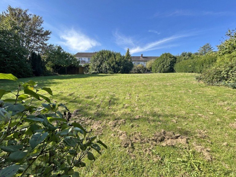 Grundst�ck Lohmar - Scheid Wohngrundst�ck Gro�z�giges Baugrundst�ck mit vielseitigen Bebauungsm�glichkeiten f�r Ihr neues Zuhause