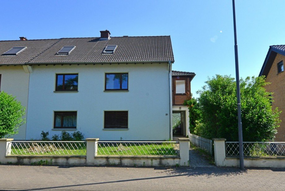  Zweifamilienhaus Hennef