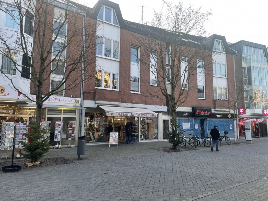 Au�enansicht Ladenlokal Troisdorf