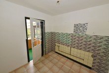 K�che Obergeschoss Verkauf im Bieterverfahren: 3-Parteienhaus mit Entwicklungspotenzial in Hennef-Uckerath