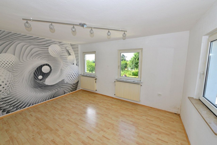 Zimmer Obergeschoss Mehrfamilienhaus Hennef