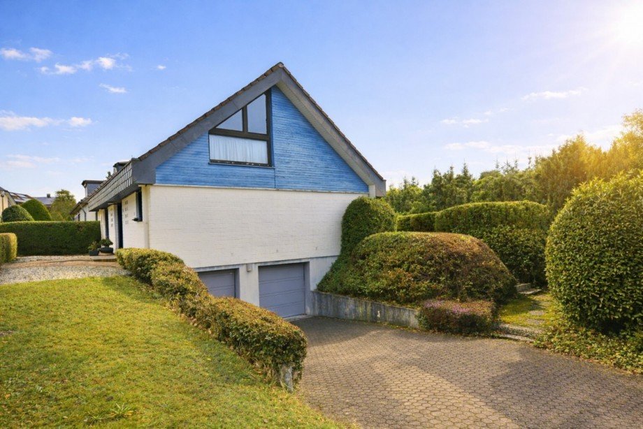 Zufahrt Garage Einfamilienhaus Hennef