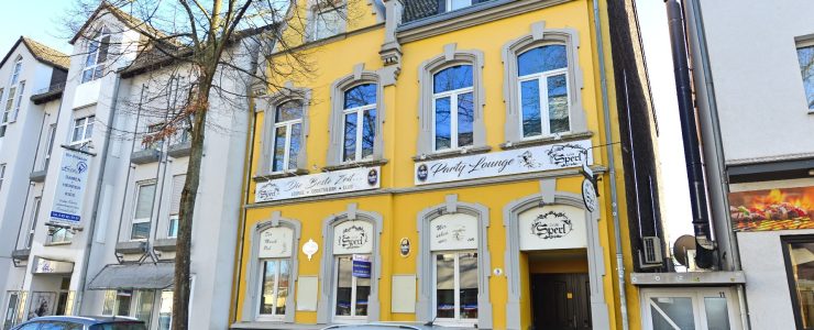 Hennef Zentrum: Wohn- und Geschäftshaus in Bestlage