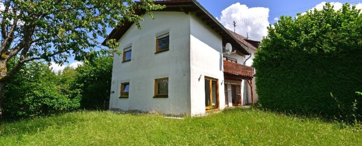 Renovierungsobjekt mit Charme: Wohneigentum in Weyerbusch im Bieterverfahren