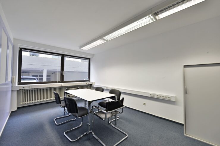 Hennef-Citylage: Ansprechender Büroraum in Bürogemeinschaft