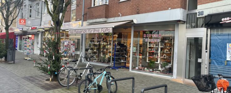 Renditestarke Gewerbeeinheit in Toplage der Troisdorfer Fußgängerzone Renditestarke Gewerbeeinheit in Toplage der Troisdorfer Fußgängerzone